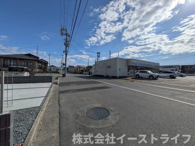 【新築戸建】　いわき市平下川原第1　【長期優良住宅】の前面道路含む現地写真|南側10ｍ公道