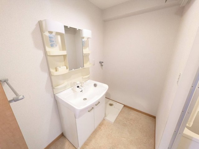 ラヴィーヌの洗面所