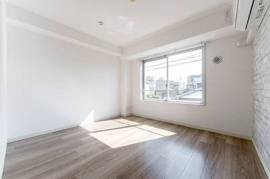 こちらのリビングで趣味の時間をお楽しみください