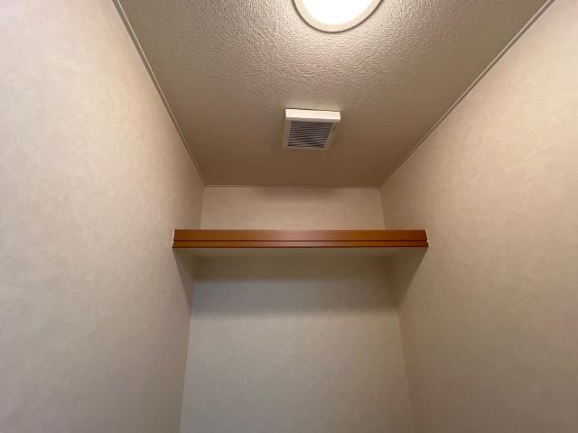 カスティージョ　Ⅱの設備|トイレ上部収納