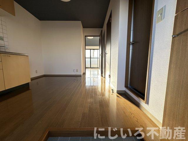 パレスノアの玄関