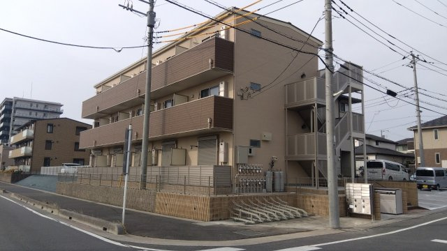 アニーサ.ケーの外観|外観は落ち着いています