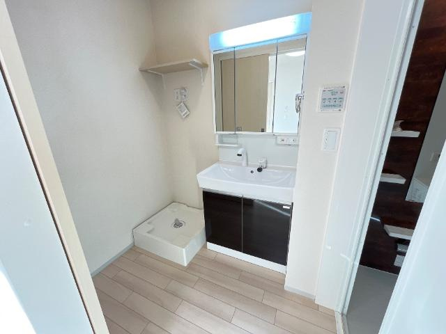 藤の洗面所|洗面脱衣所