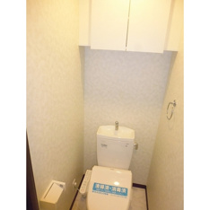 ゆったりとした空間のトイレです
