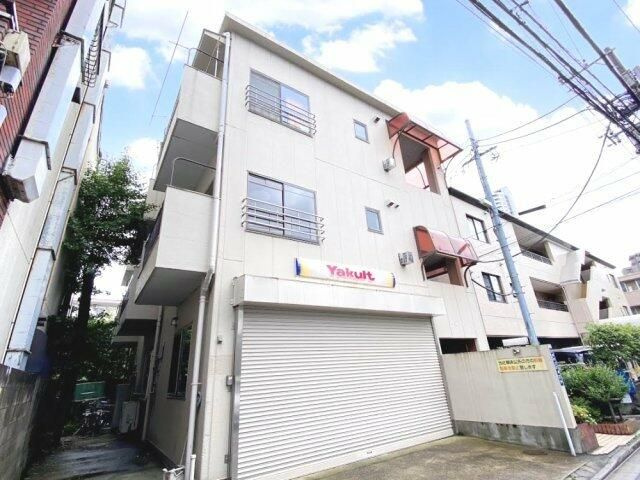 新和コーポの外観