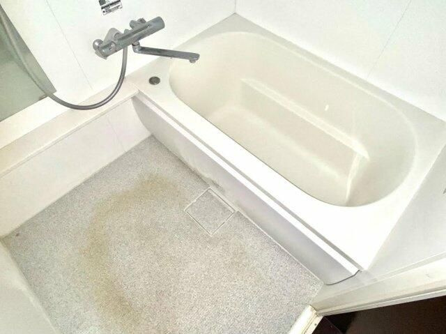 新和コーポの浴室