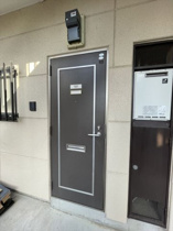 落ち着いた玄関です