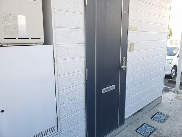 シンプルで使いやすい玄関です