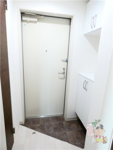 アシェント医大前の玄関