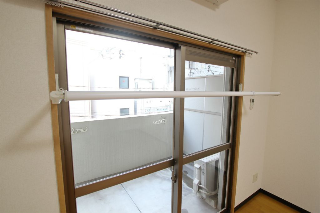 リファレンス天神の内装