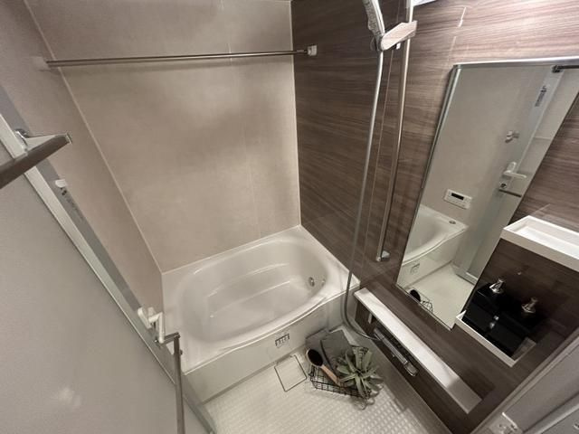 ルフォンプログレ上野御徒町の浴室