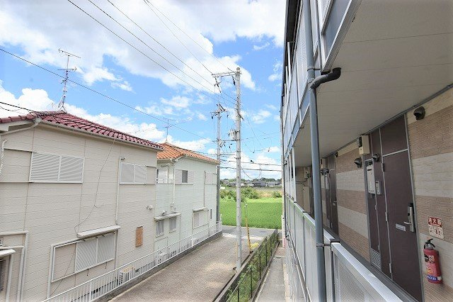 レオパレスＬａ　Ｖｉｓｔａ２のその他|2Ｆ廊下より