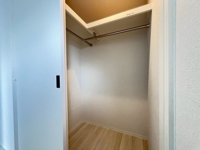 コンフォリア・リヴ大阪本町の収納