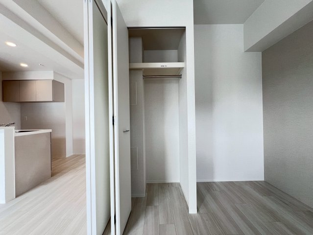 コンフォリア・リヴ大阪本町の収納