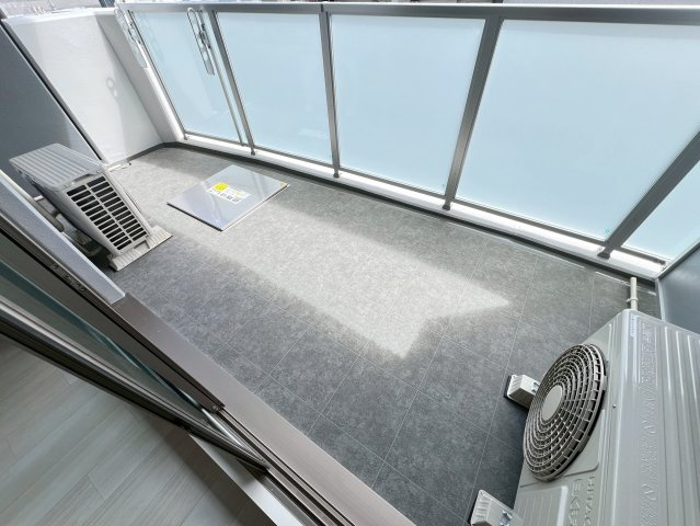 コンフォリア・リヴ大阪本町のバルコニー