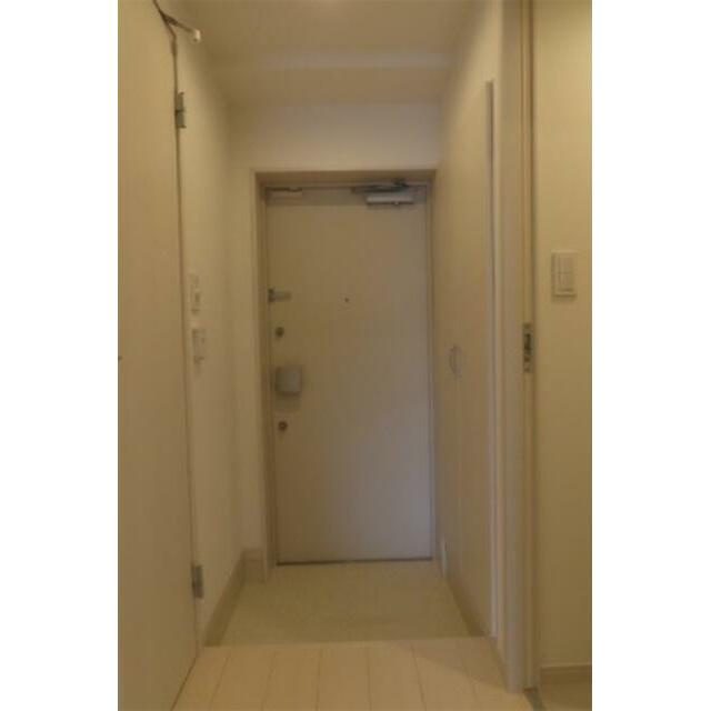 リブリ・ERBAの玄関