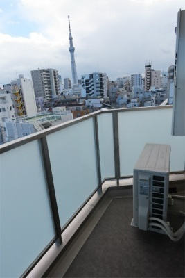 リブリ・ERBAのバルコニー