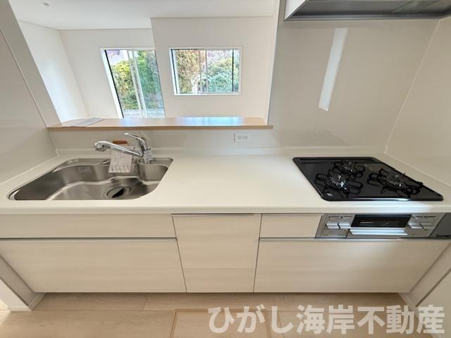 平塚市四之宮7丁目　新築戸建　全2棟のキッチン|システムキッチン