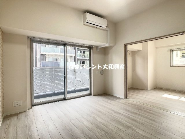 Ani-mo（アニーモ）の居間・リビング