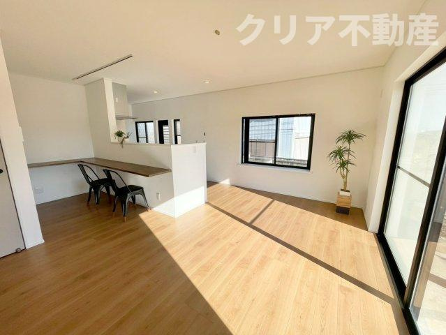 【居間・リビング】 | 吉岡町北下　中古住宅