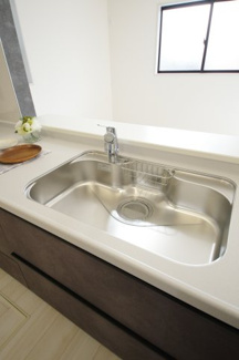 【キッチン】 | 府中市紅葉丘1丁目　新築戸建て（全2棟）1号棟　4790万円