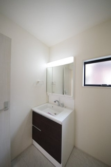 【独立洗面台】 | 府中市紅葉丘1丁目　新築戸建て（全2棟）1号棟　4790万円