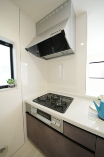 【キッチン】 | 府中市紅葉丘1丁目　新築戸建て（全2棟）1号棟　4790万円