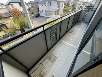 【バルコニー】 | アルパポンテ一番館
