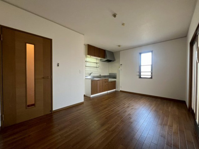 【居間・リビング】 | アルパポンテ一番館