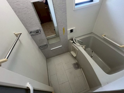 【浴室】 | アルパポンテ一番館