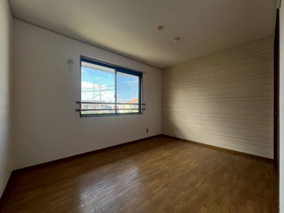 【寝室】 | アルパポンテ一番館