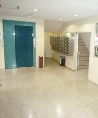 【ロビー】 | フドウ三軒茶屋ハイツ