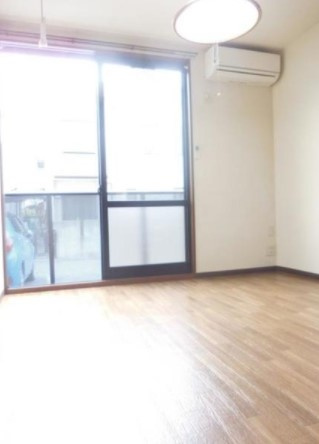 グレイスコートの居間・リビング