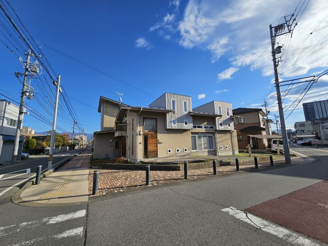三輪６丁目中古一戸建の外観