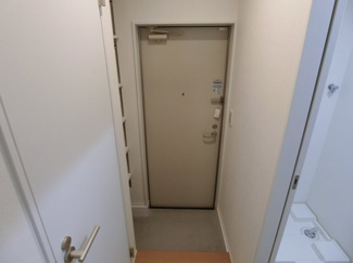 【玄関】