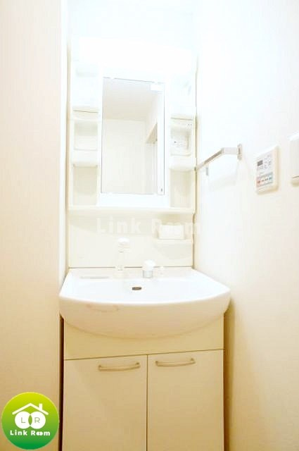 KDXレジデンス門前仲町の洗面所