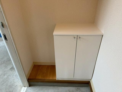 【玄関】 | コーポラス東