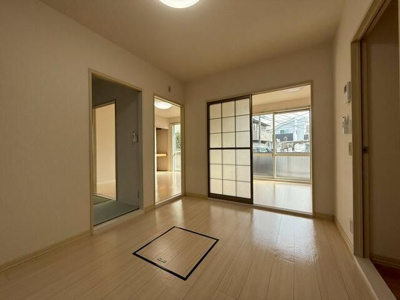 【居間・リビング】 | コーポラス東