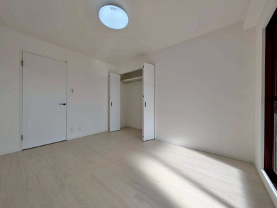 【洋室】 | サングレイス曽根アバンティ（B-8）