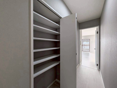 【収納】 | サングレイス曽根アバンティ（B-8）