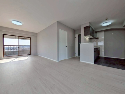 【居間・リビング】 | サングレイス曽根アバンティ（B-8）