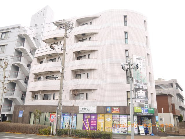 【外観】 | エミグランド南長崎 | モダンでスタイリッシュな印象を与えるグレーを基調とした外観。