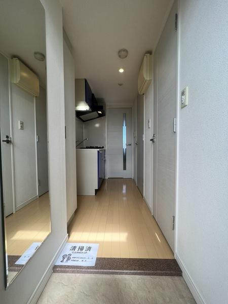 プレサンス本駒込アカデミアの玄関