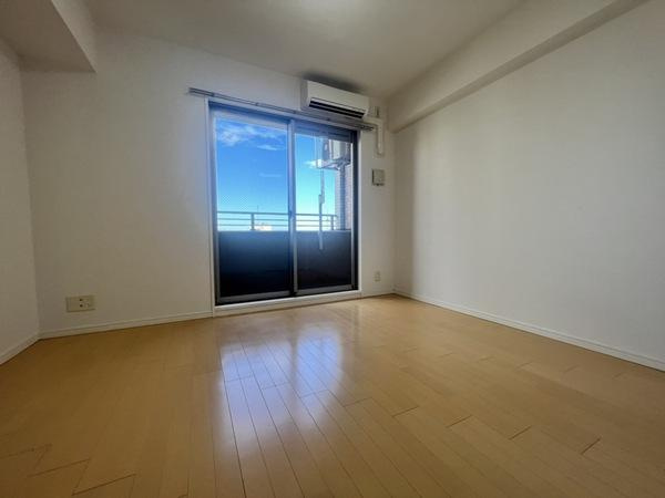 プレサンス本駒込アカデミアの居間・リビング