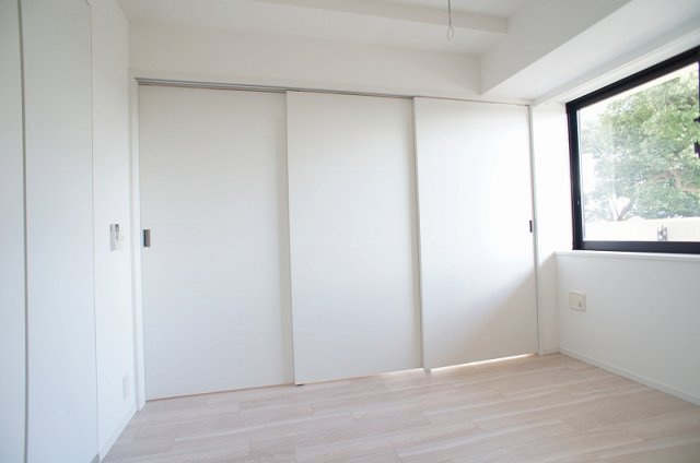 プライムメゾン江古田の杜ウェストの洋室