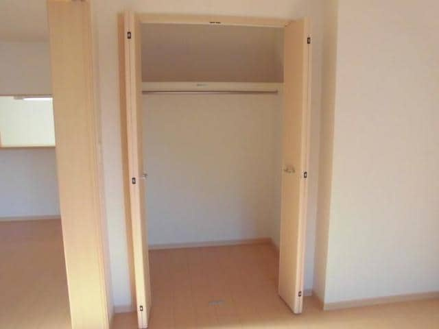 プロムナード弐番館の収納