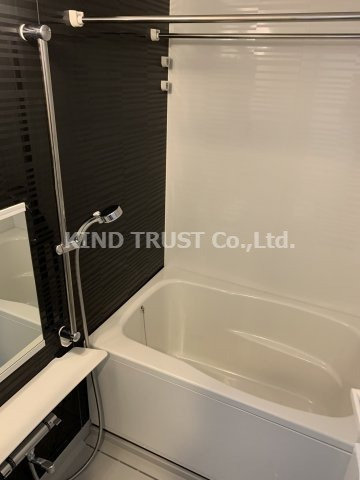 扇町公園プライマリーワンの浴室|コンパクトで使いやすいお風呂です