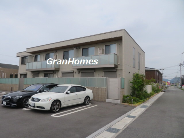 シャーメゾンオリーブの外観