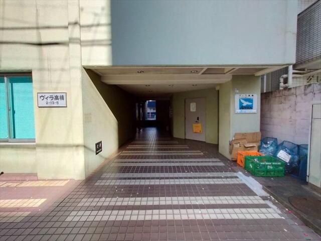 ヴィラ高橋のエントランス