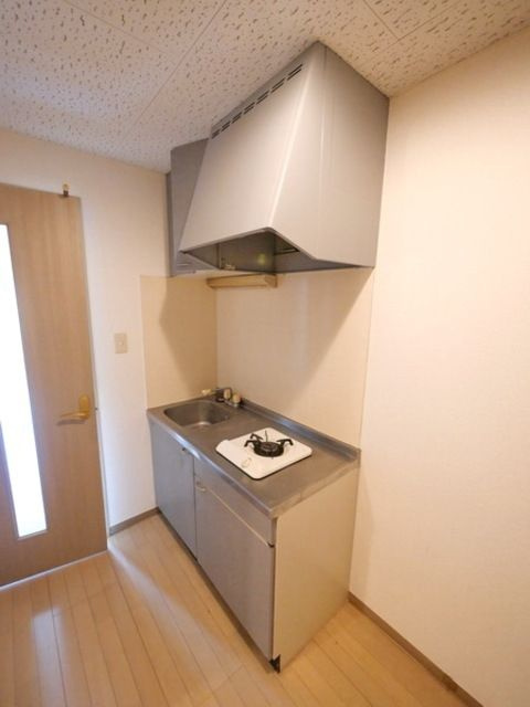 川崎市麻生区片平２丁目の賃貸マンションのキッチン